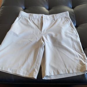 Izod Khaki Golf Shorts